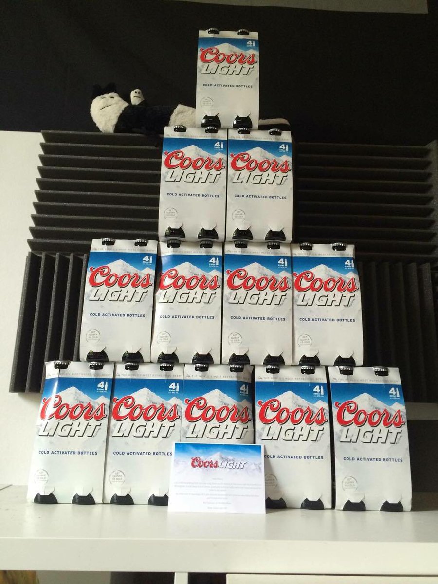 CirenMusic's tweet photo. Thanks to @coorslightuk for sorting us out. Keeping us going whilst we prepare for our Ice Cave set Saturday▫️◼️ https://t.co/5hFNLzCHra
