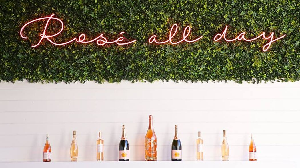 eaterchicago's tweet photo. Rosé all day: 30 must-try pink wines around Chicago, mapped https://t.co/kmgYFOunLM https://t.co/1mRD10sbvC