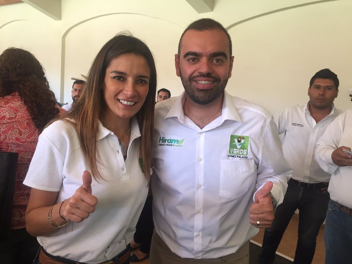HiramBrahim's tweet photo. Con nuestro próx. Gob. @EVillegasV el líder @CarlosPuenteZAC y la Dip. @aarzaluza compromisos verdes para Durango. https://t.co/ZEvkVJGhH0