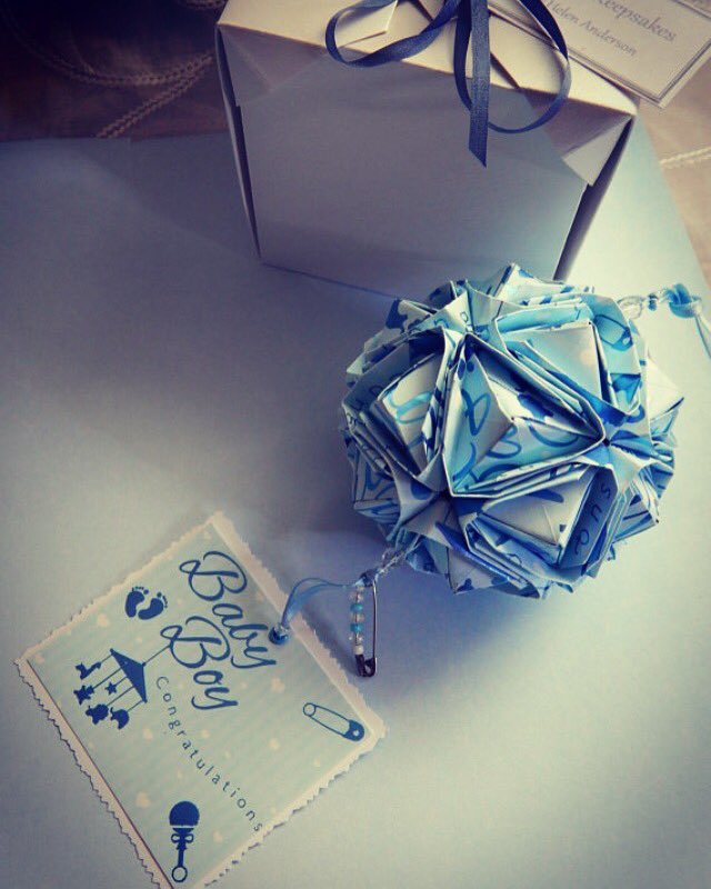 KatamiKeepsakes's tweet image. Use #discountcode #SPRING10 save 10% off #keepsakegifts #FarthersDay #newbaby #handmadehour KatamiKeepsakes.etsy.com