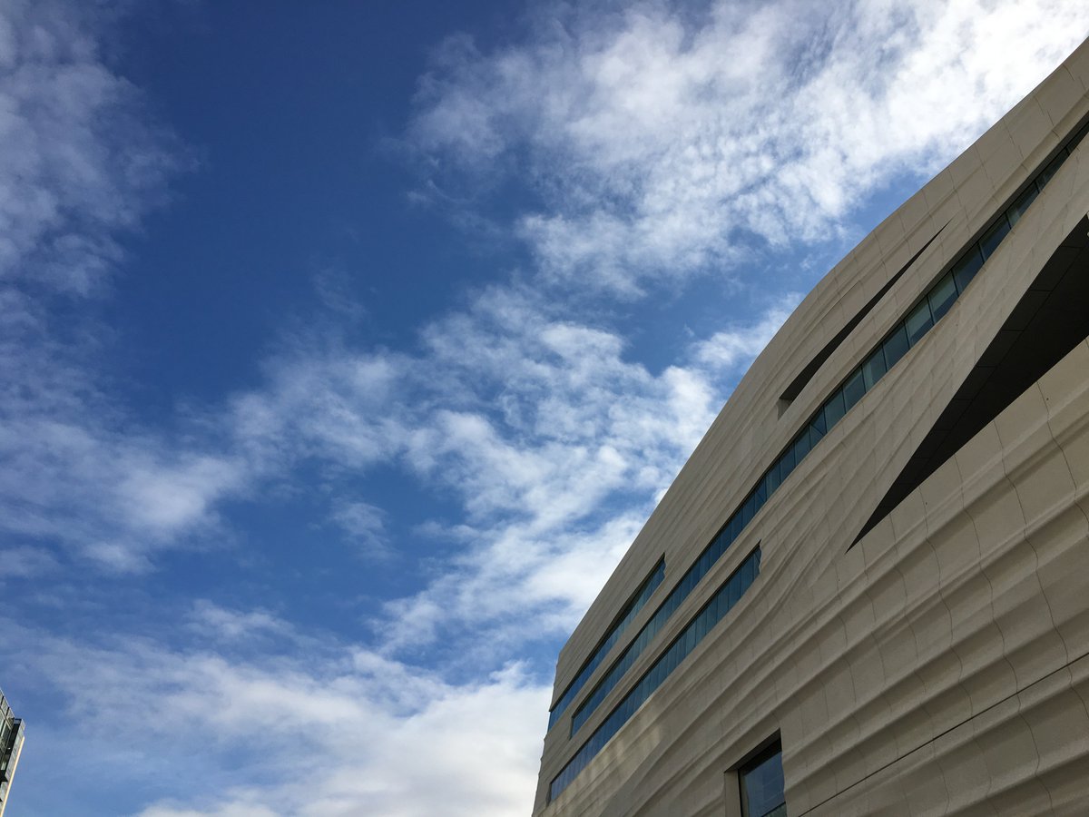 SFMOMA tweet media