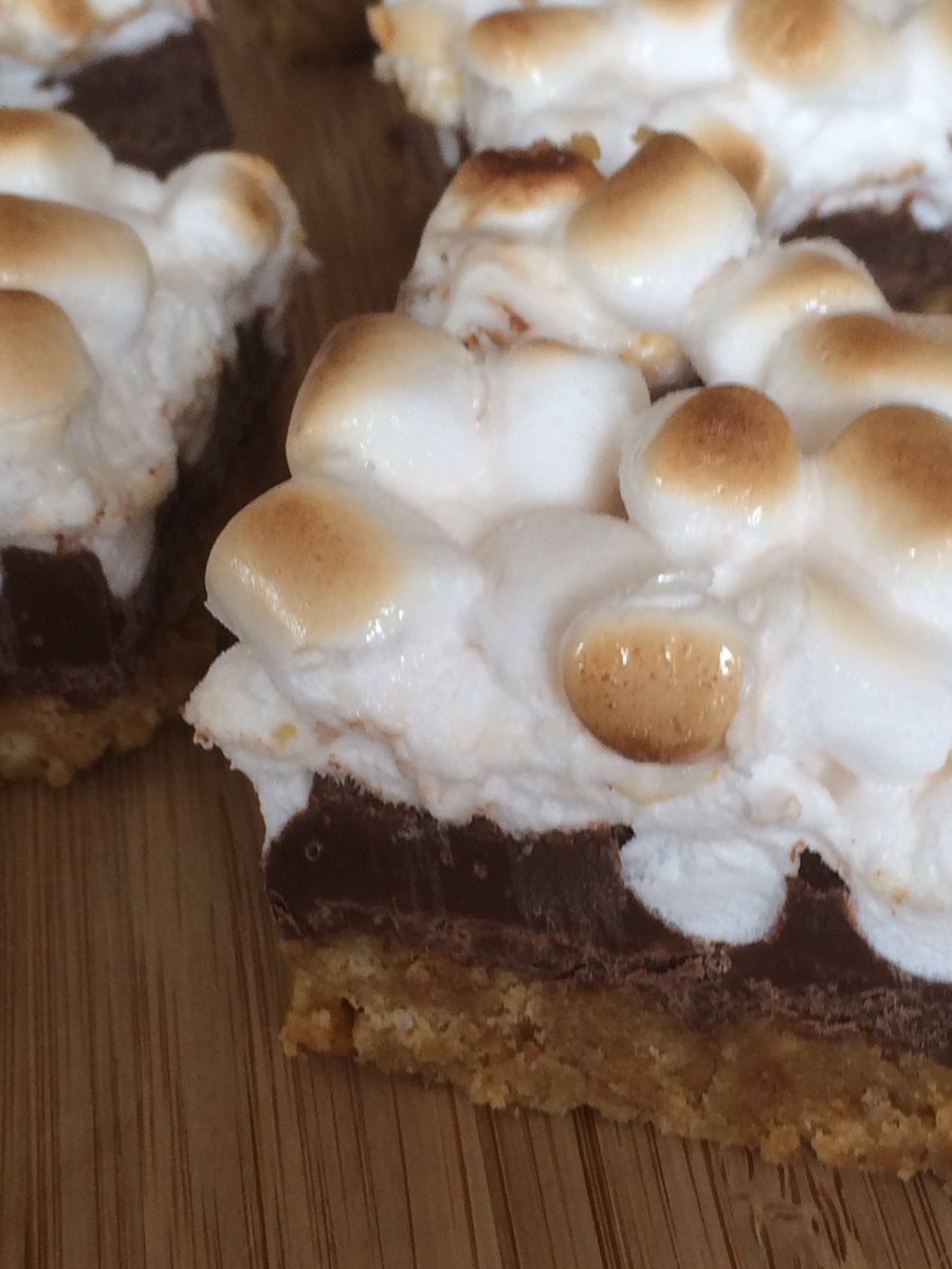 busybakingco's tweet photo. Smore fun working from home #smores #baking  @busybakingco https://t.co/Iwtn0L3M4u