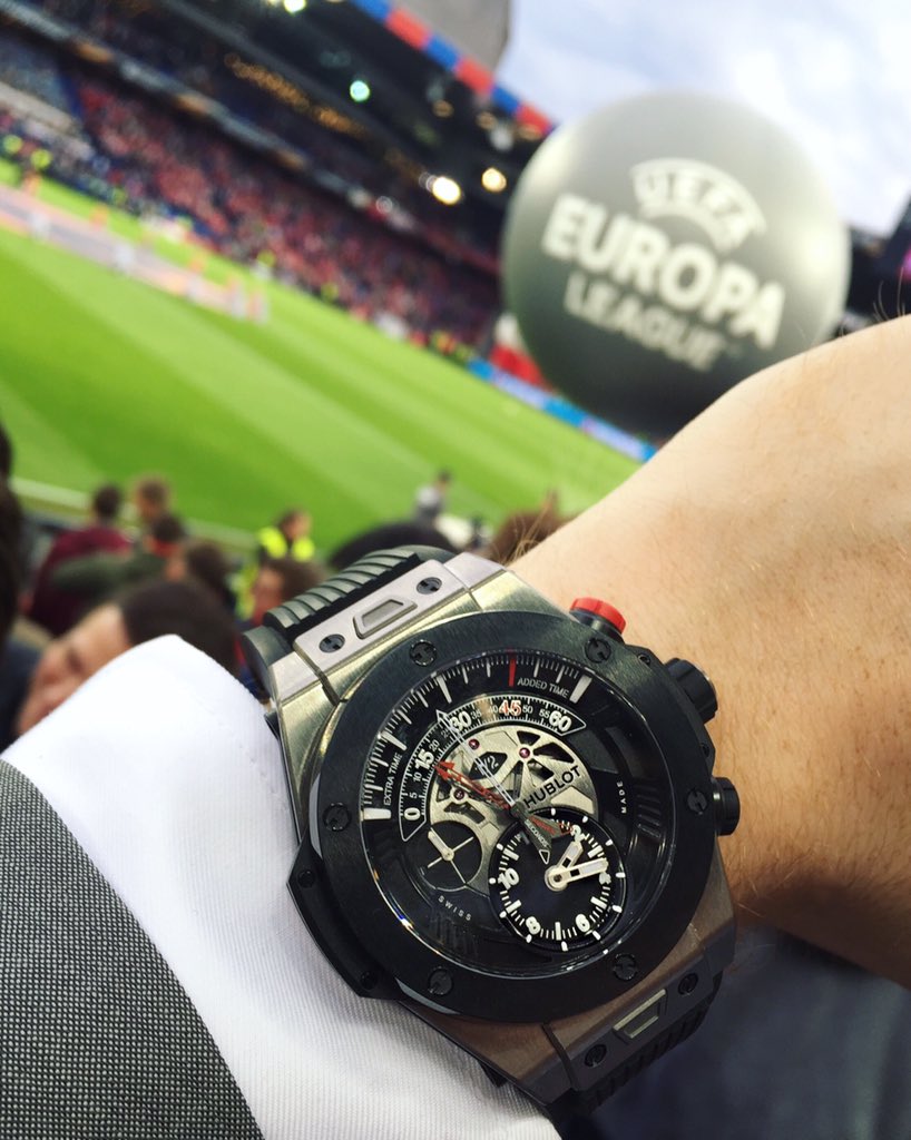 Hublot's tweet photo. LET'S GO!! Who will win today's #UELfinal? 🏆⚽️ #EuropaLeague @EuropaLeague #HublotLovesFootball https://t.co/W2SMJWnAcq