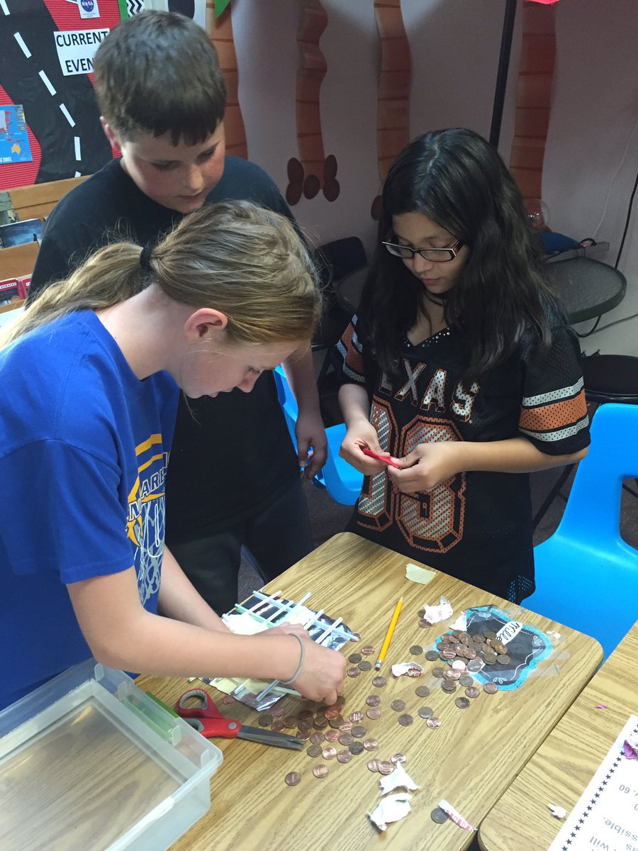 Naz5thgrade's tweet photo. #BuildABargeChallenge #CanItFloat #sciencecanbefun https://t.co/cijsY1T6q0