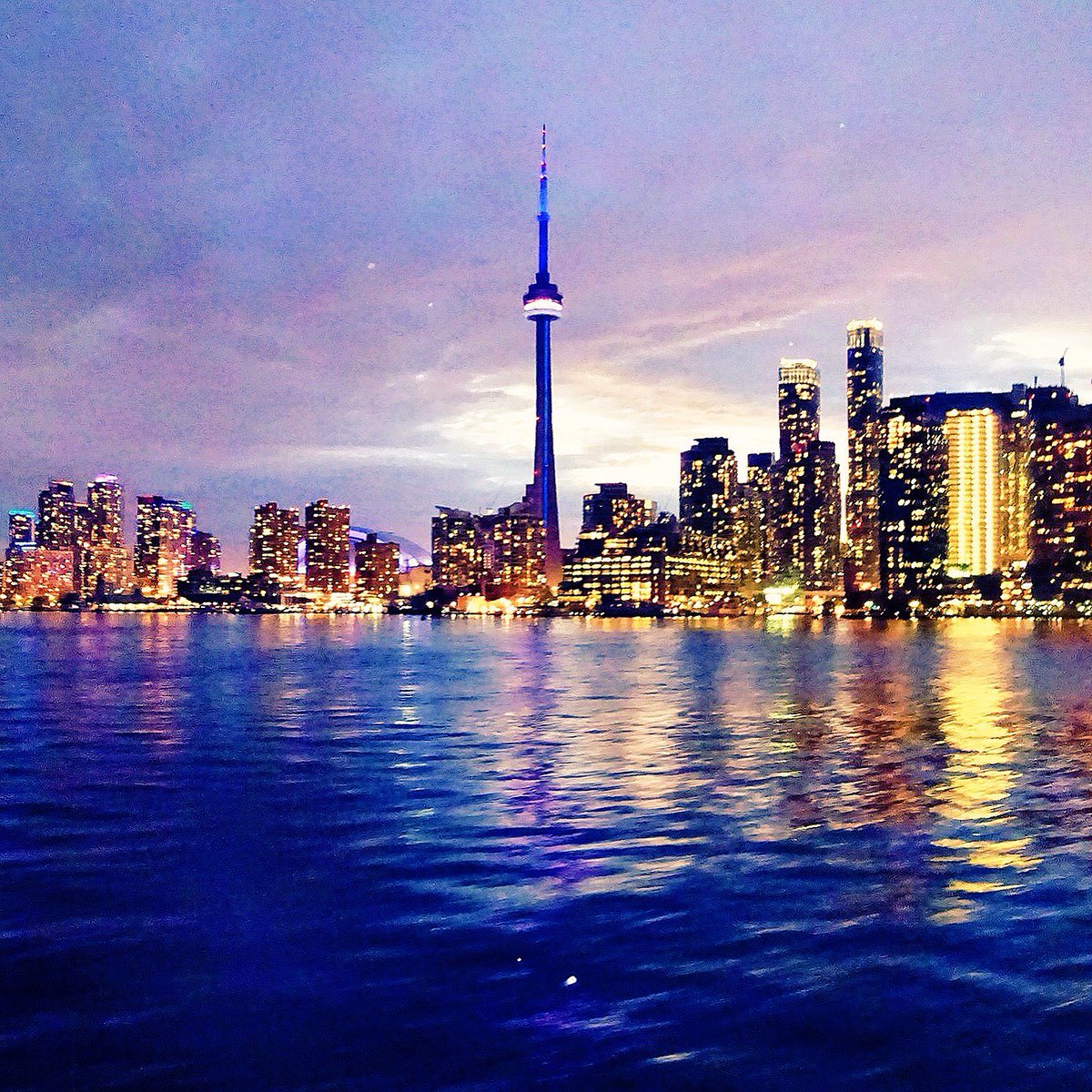 Dramatic skies as seen from the #Toronto @IslandFerry ⛴