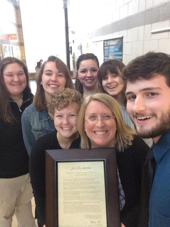 HFHVolunteer's tweet photo. Congrats @UFHabitat for your award for the Oiler Build! #CampusChapters send in success stories with annual reports! https://t.co/turpYiQc2j