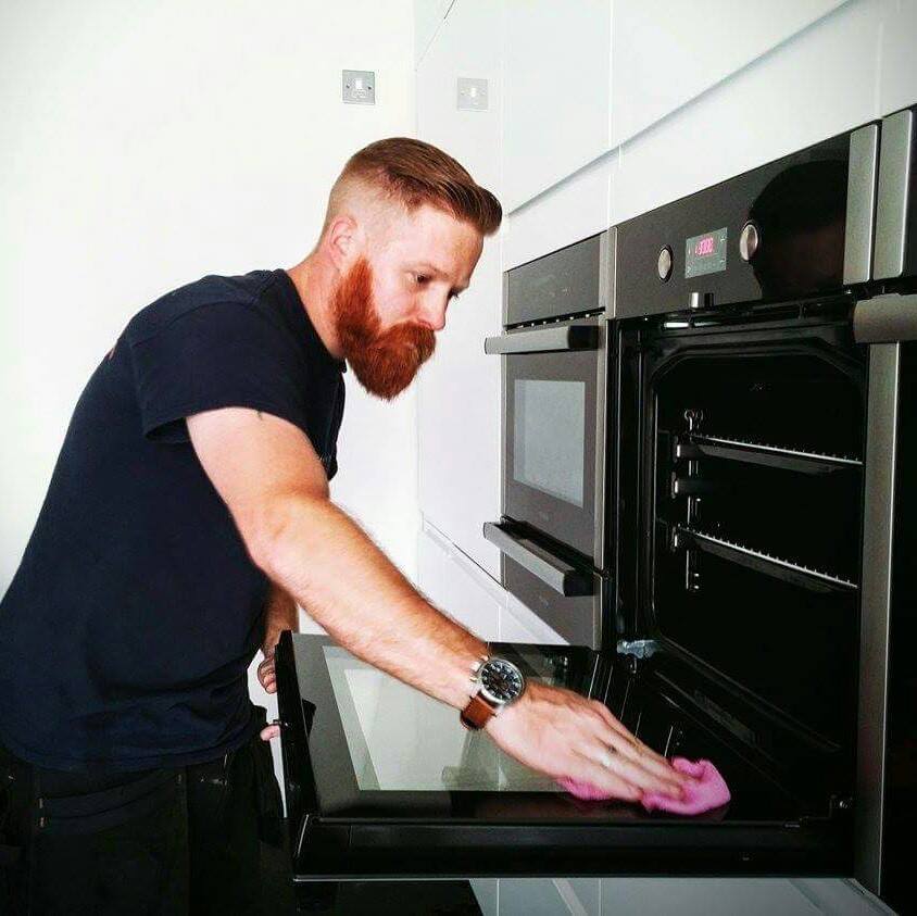 DIRTY OVEN? DIFFICULT TO CLEAN? Give us a call cleanoven.co #staffordshirehour #wolverhamptonhour