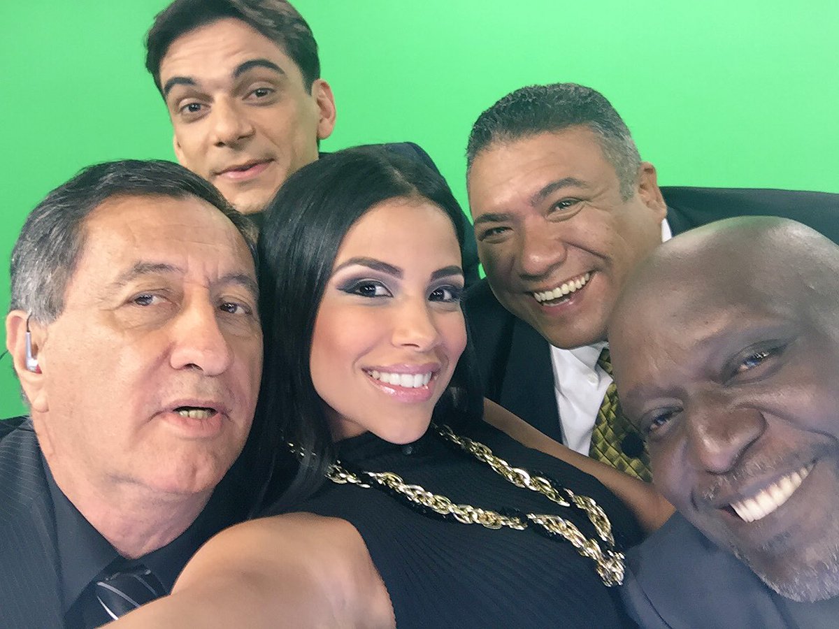 lamarigabyy's tweet image. Ya viene el #TeamCOS en #Contragolpe listossss para hablar de lo que nos gusta el FÚTBOL⚽️