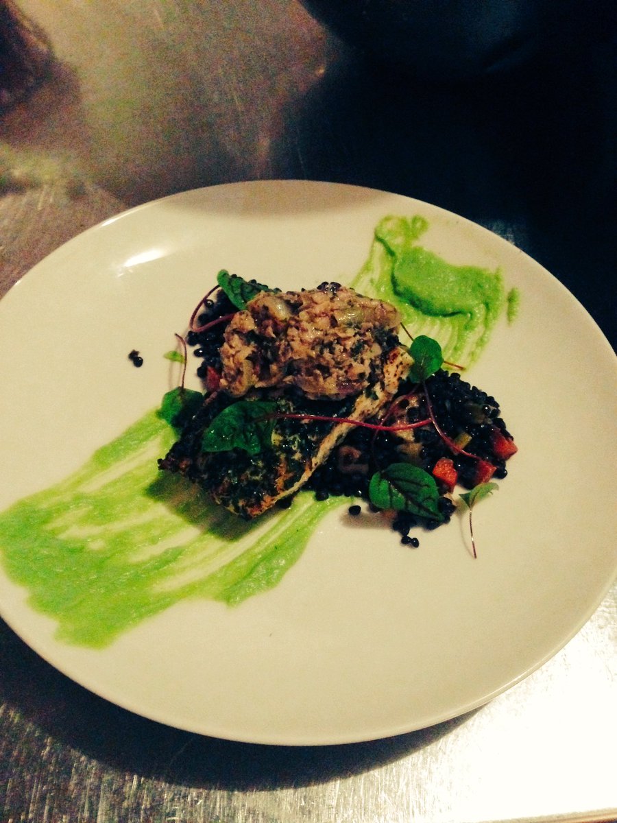 ChefMDeAraujo's tweet photo. Nothing better than a #herb crusted #fresh #hallibut with #truffle ragu and English #pea purée. #backbay #boston https://t.co/Wu4phYlT0Q