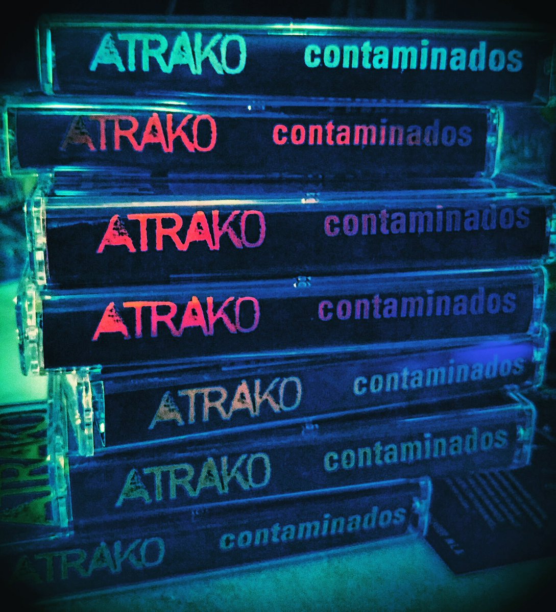 Drum_Her's tweet photo. #Cassettes ready...latest production completed by yours truly.
#Atrako #Contaminados https://t.co/f7kpYAsQCb