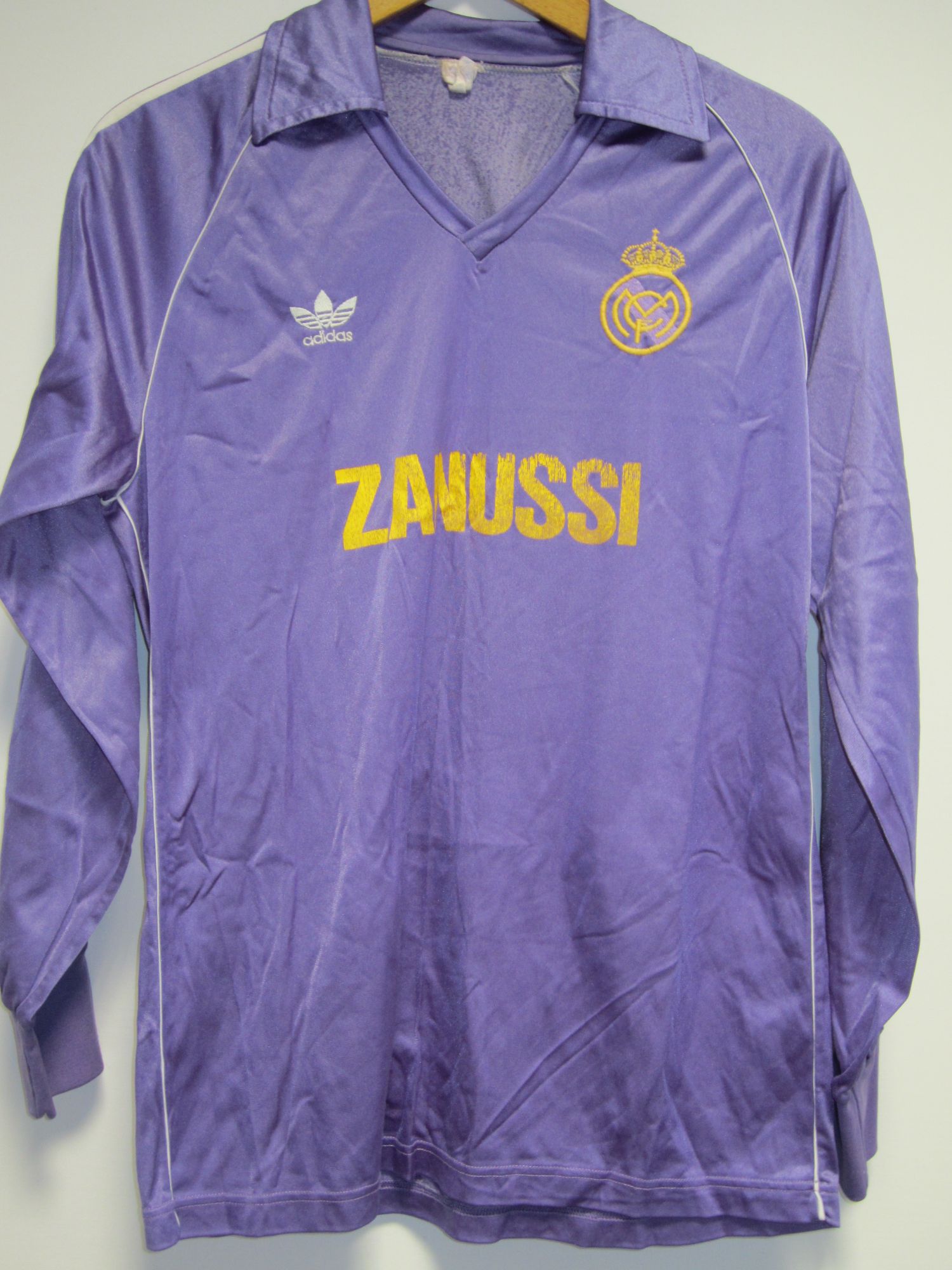 Camiseta real store madrid zanussi