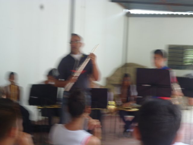 SChiguara's tweet photo. Conc. Pedag.Visita Escuela "Fermin Ruiz Valero" 11/05 @elsistema https://t.co/2LHavFcES0