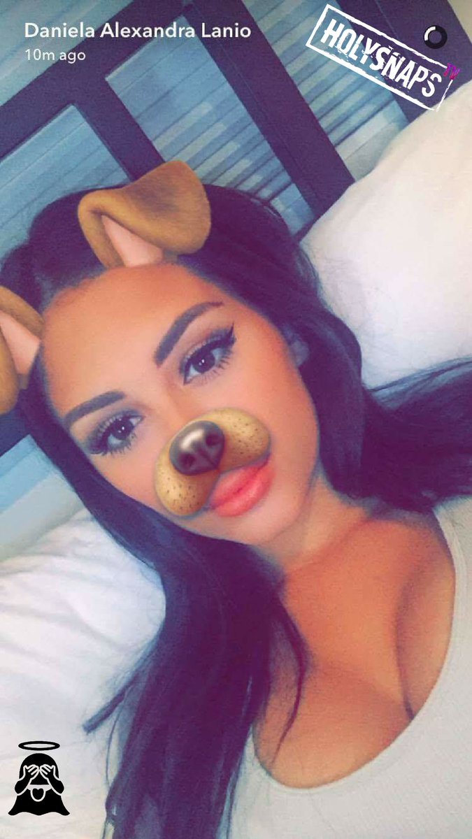 holysnapstv on Twitter: "holy snap from daniela lanio sc: danilanio ig: @danilanio_ tw