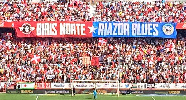 RB1987Oficial's tweet photo. Felicitar a nuestros hermanos @birisoficial y al @SevillaFC x su 5ª Europa League! SOIS MUY GRANDES! #LaFamilia https://t.co/AsAlzEdXsC