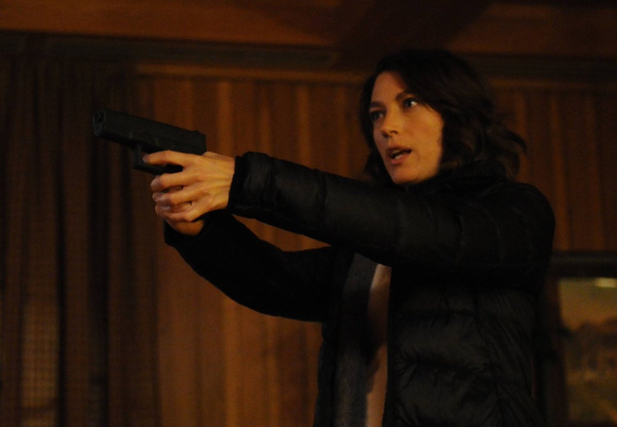 amypeck2011's tweet photo. #missthefollowing #1yearon #savethefollowing #TheFollowingForever https://t.co/yd9841wN7e