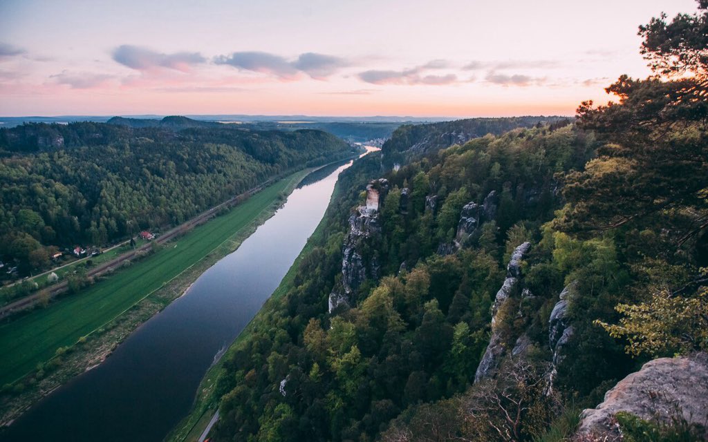 kolotiy96's tweet photo. Sächsische Schweiz, Germany https://t.co/eYvMEecQKM