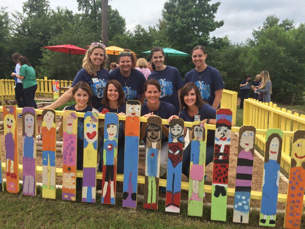 katy sue traicoff (@katysue3coff) on Twitter photo #toughtc #conroelearns Fourth grade team collaborating in the campus garden and habitat. #toughtc #conroelearns Fourth grade team collaborating in the campus garden and habitat.