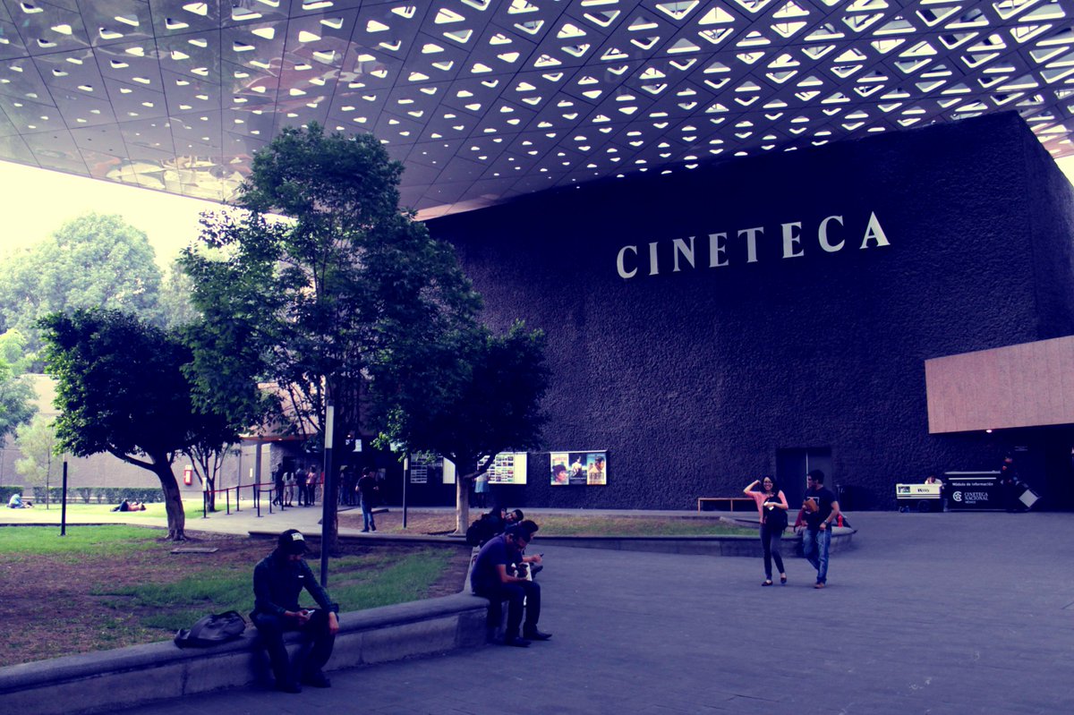 CinetecaMexico's tweet photo. Este sábado te esperamos con el mejor cine de la cartelera -->https://t.co/98rnjYChPL https://t.co/gFkPNXtvPg