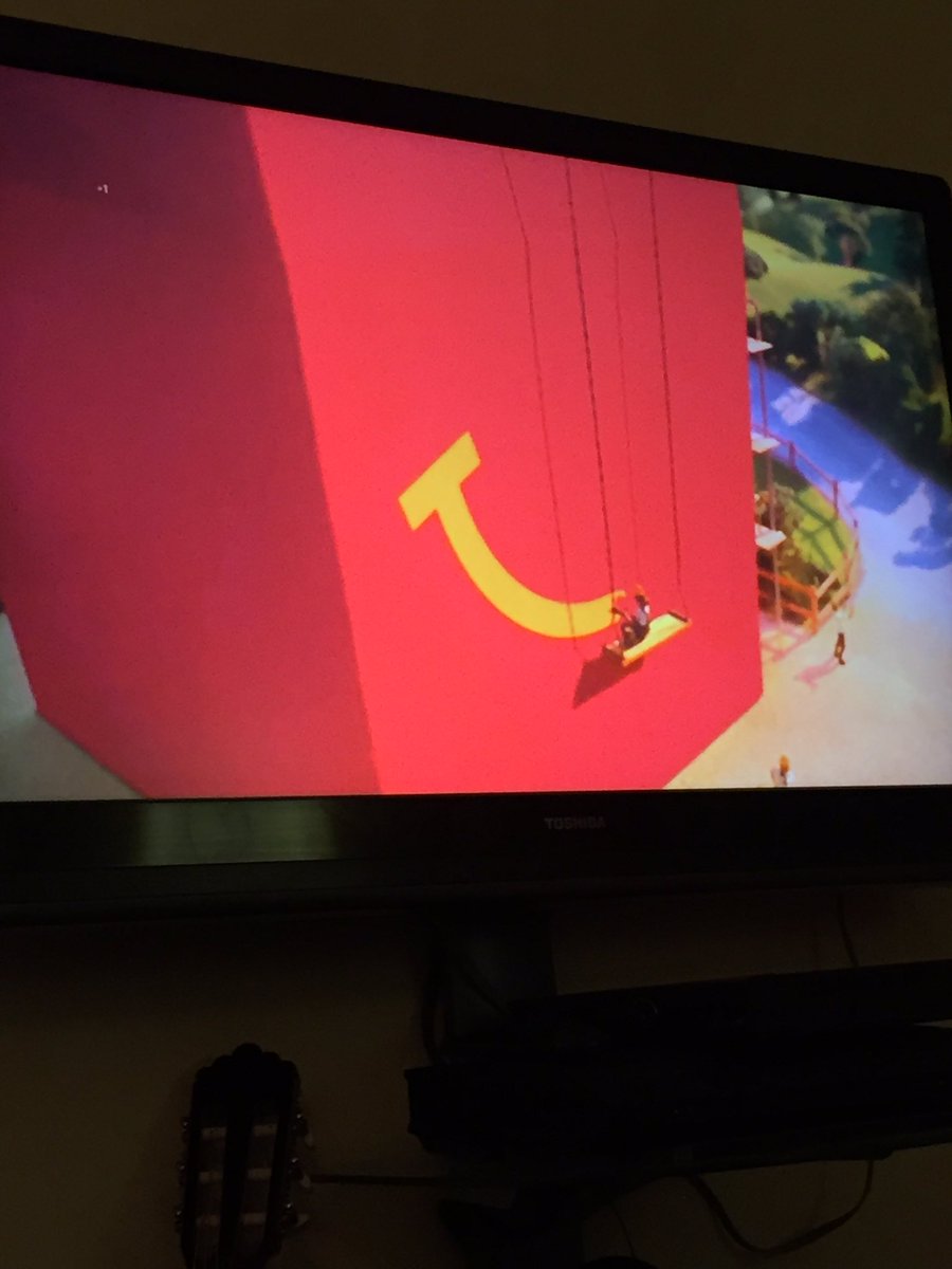 delreeceboy's tweet photo. That moment when you realise macdonalds has a communist agenda 😂😂😂 https://t.co/vC5M65vQgX