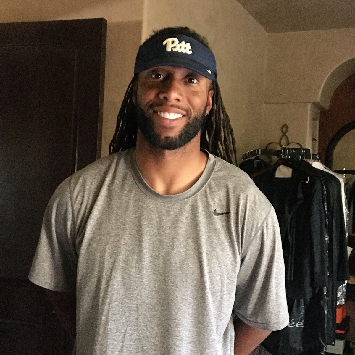 CoachDuzzPittFB's tweet photo. Thanks to 9x NFL Pro Bowler and Pitt great, @LarryFitzgerald! #PittScript https://t.co/cFRXiG7ly2