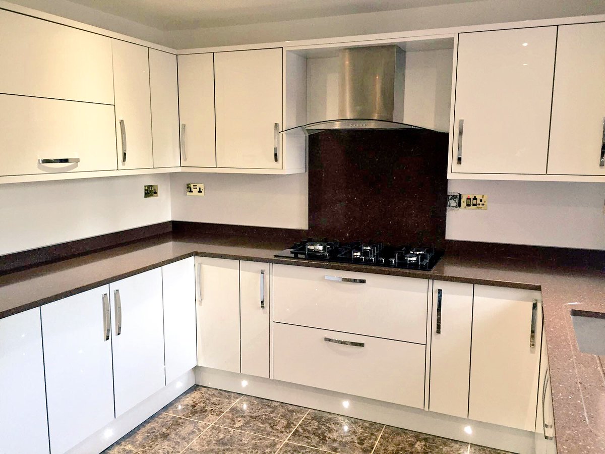 marblecreations's tweet photo. Pearl brown Quartz Worktops installed today ! https://t.co/FBH2JOhf4d