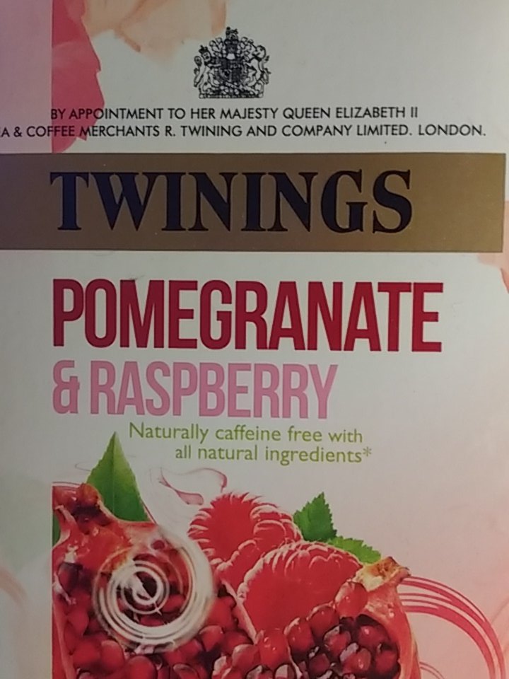 IreneWildthyme's tweet photo. #tea before bed Xxx I love different kinds of tea! Xx #teacollector https://t.co/GDpXBg8WGw
