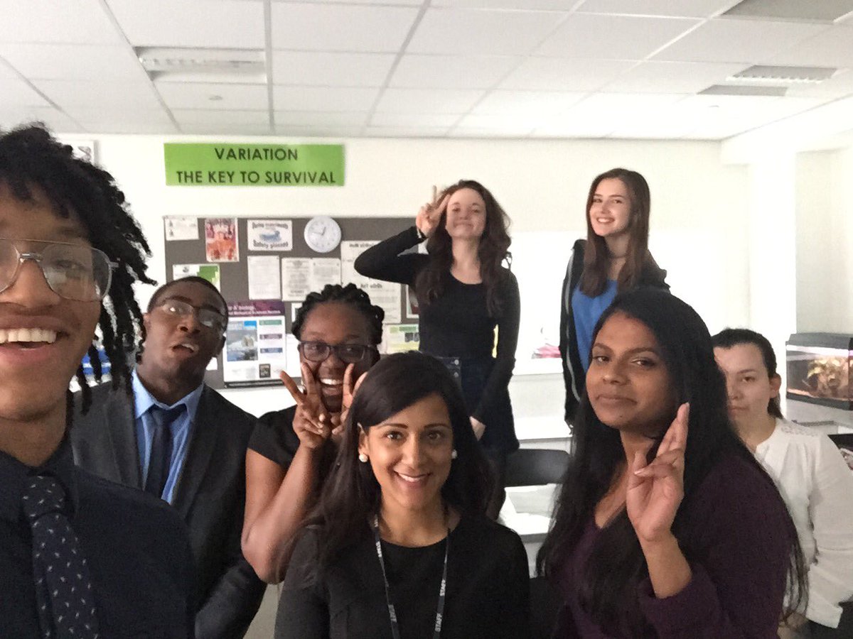 HasanRebeka's tweet photo. 13c during the revision lesson on spirometers 😄 https://t.co/DQUK9JSbS0