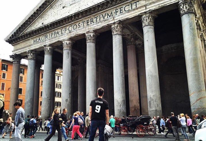 PointBreak_Live's tweet photo. An old NYC #PointBreak LIVE shirt on a dude in Rome. Good eye, @chubsANDdoggers! "Global now. Worldwide!" -Bob Sugar https://t.co/sVa2pyKA7h