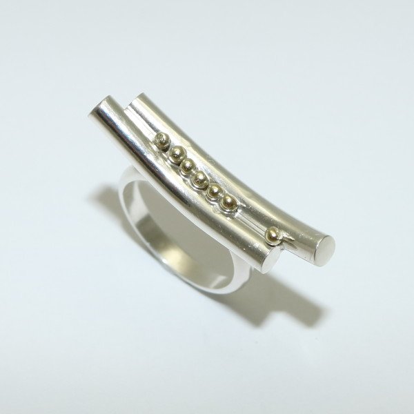 KatBLondon's tweet photo. Sterling Silver Statement Ring with 14k yellow gold granulations https://t.co/TqcgMIJ6q7