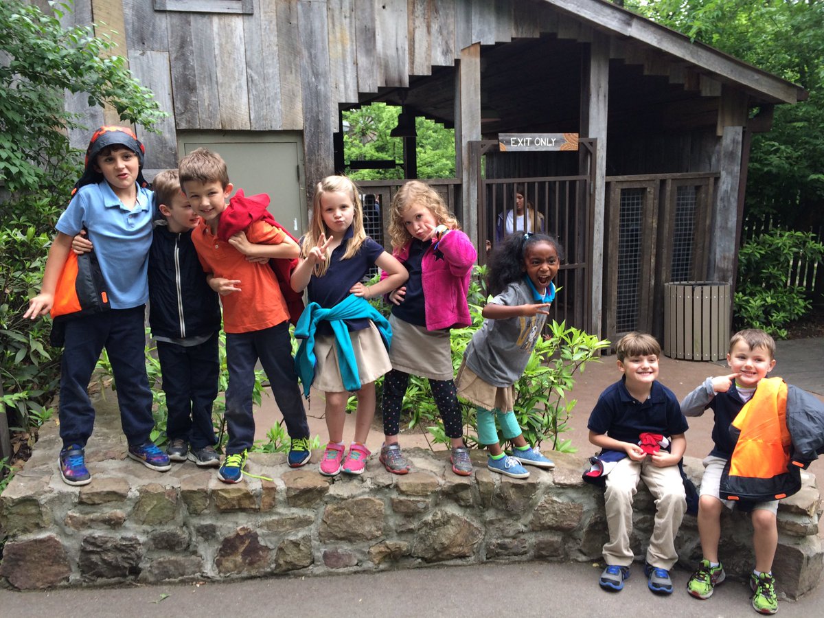 WBESMsGoodman's tweet photo. These WB fundraiser winners are LOVING their Time with Teacher! #nashvillezoo #welove ourkids https://t.co/at55j7naId