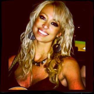 Anjelia Pelay tweet media