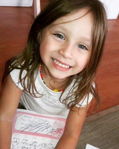 ContigoFeerG's tweet photo. tan boni de pequeñita*-* #sofiapalmagallardo https://t.co/YvoZkMsbcR