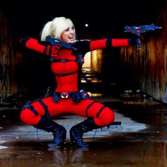 MercWithBoobs_'s tweet image. "TELL ME WHERE YOUR FUCKING BOSS FRANCIS IS! OR YOUR GOING TO DIE....... IN FIVE MINUTES!"