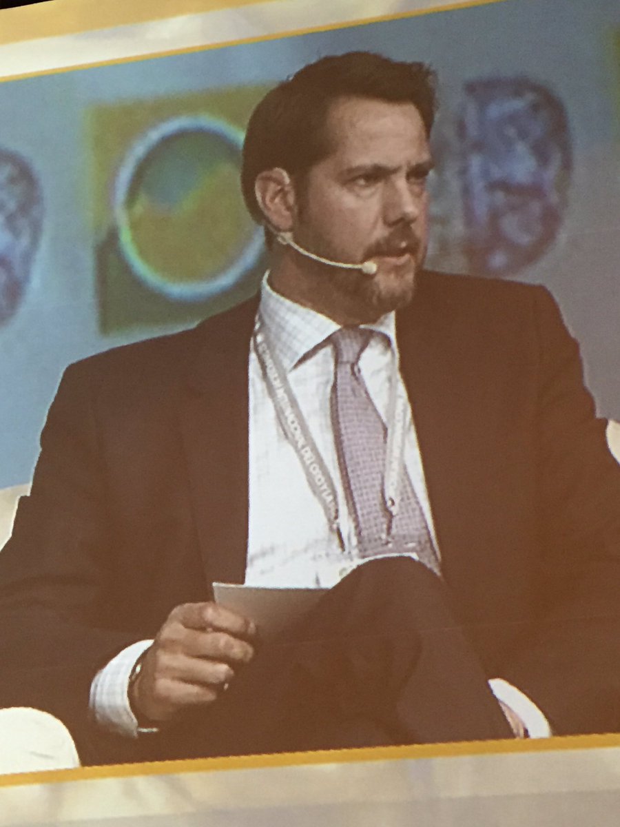 Juan José Garrido, Director Periodístico de <a href="/Peru21pe/">Diario Perú21</a>, da su punto de vista de la minería en el #Perú. #12Simposium