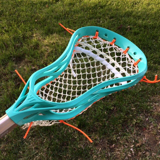 LE @warriorlacrosse Evo 4x with <a href="/STXmlax/">STX Men’s Lacrosse</a> knot mesh for @kainenfrancis