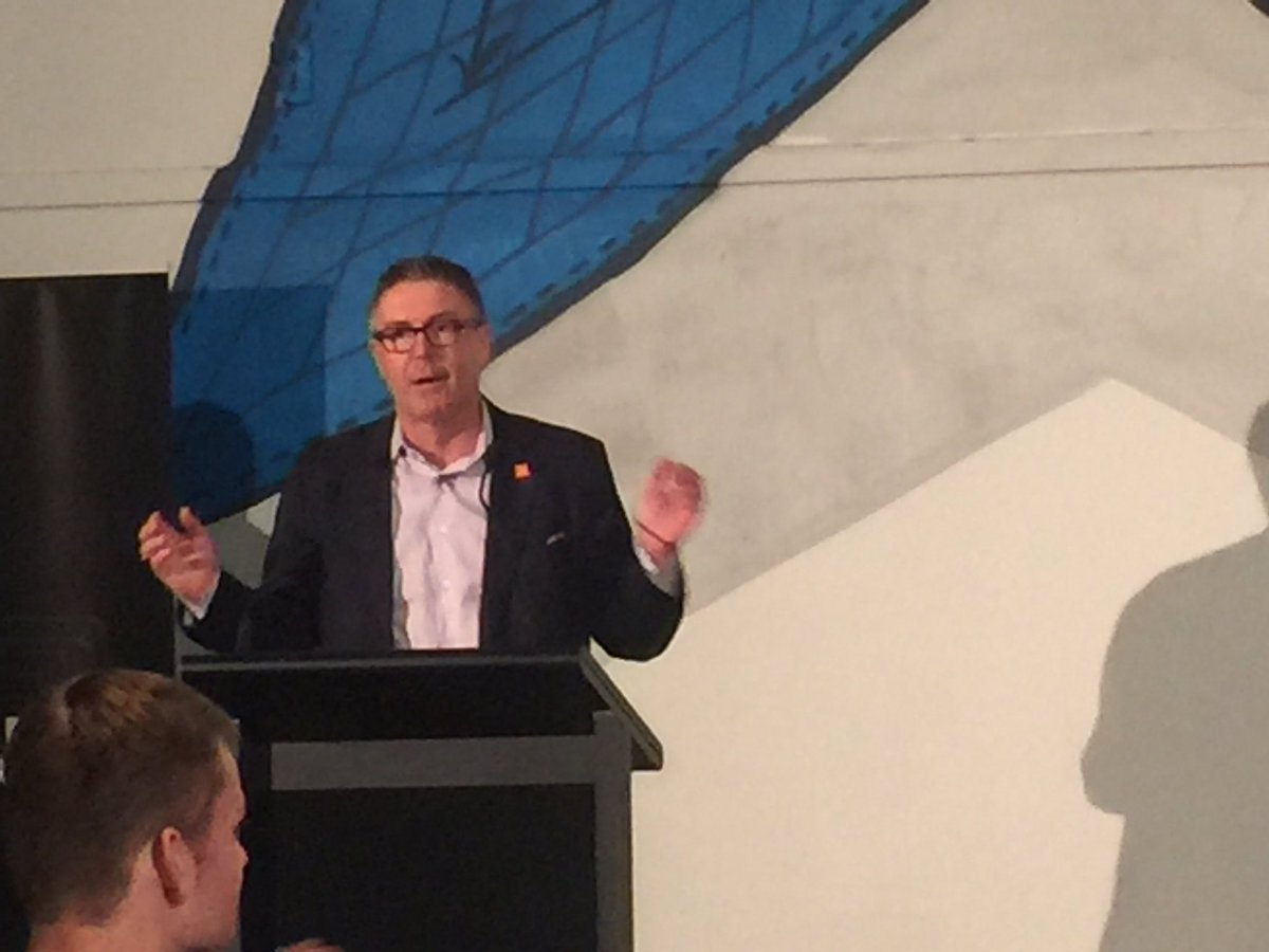 MFATinAuckland's tweet photo. Brett O'Riley from ATEED announces a VR and AR hub in Auckland #MagnifyAkl #TechweekAKL https://t.co/3RJJNuTPki