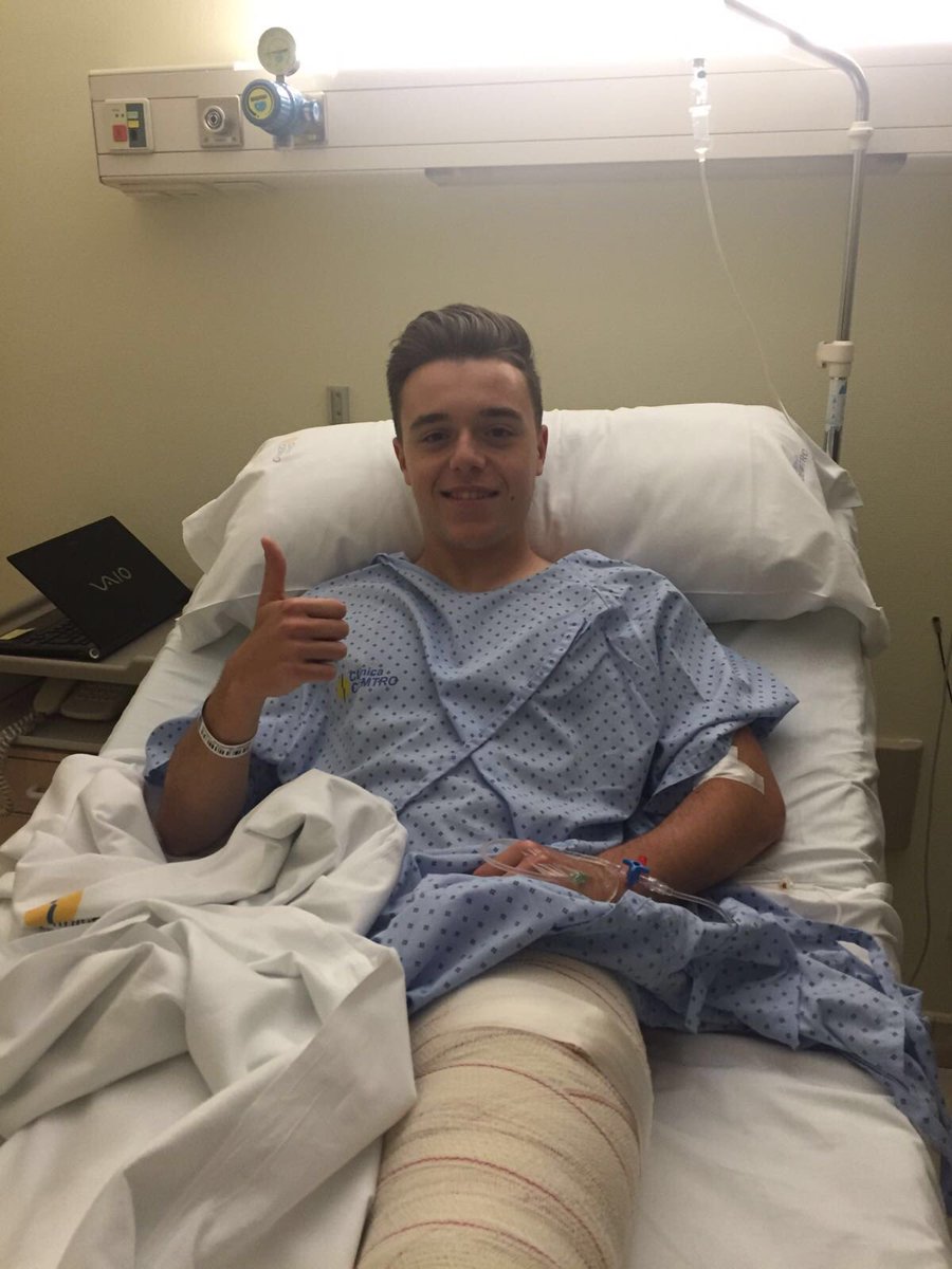 La operación ha salido perfecta, comienza mi recuperación #Go 💪🏼⚽️