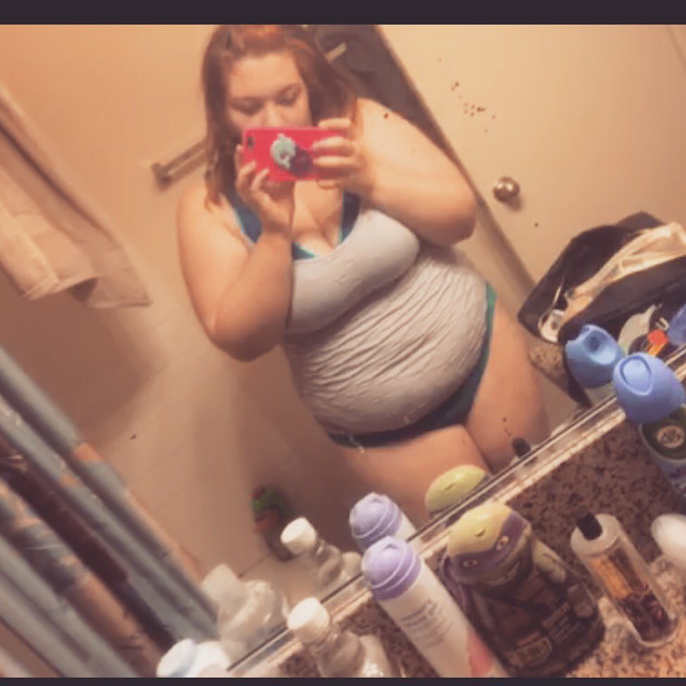 DankBarbie420's tweet photo. I love this body ❣ https://t.co/fOH3Pyol0p