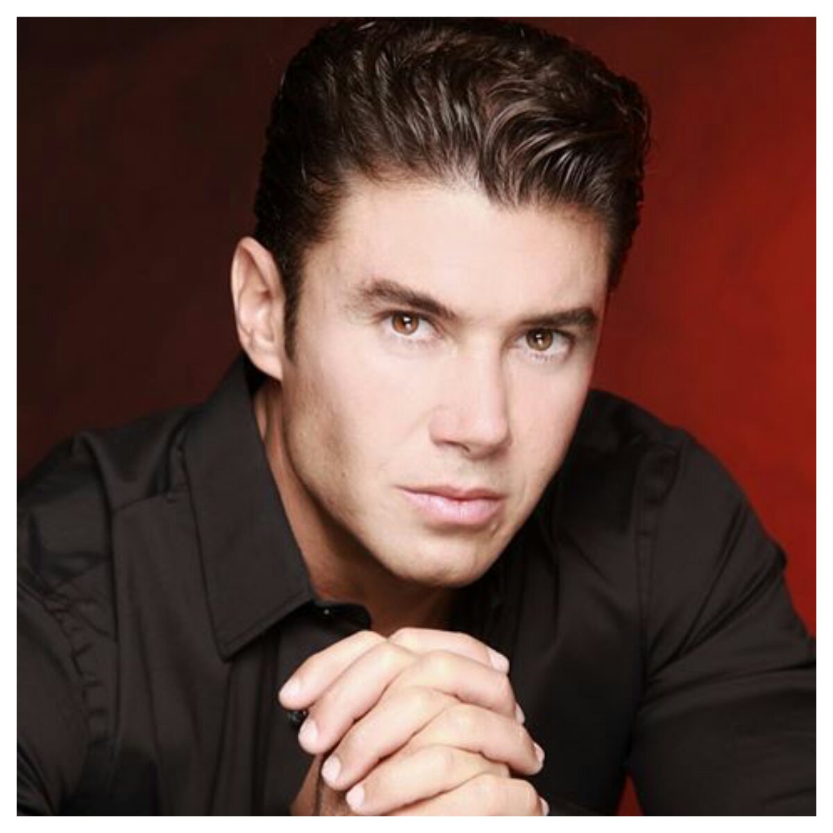 TeamMundoSiller's tweet photo. Hola @elgueromex nos gustaría ver en su próximo proyecto al guapo y carismático Actor @MUNDOSILLER ! Gracias! https://t.co/wHngXdN2pA