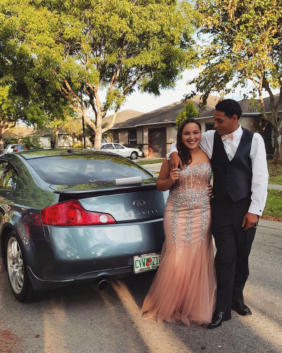 addalydiaz's tweet photo. loml 💍💖💏 https://t.co/JDBQrT7b5v