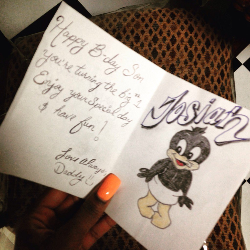 _Chanteeeee's tweet photo. Josiah's birthday card from his dad , it literally came today ☺️👪❤️💪 #freeojay https://t.co/akTl76dPp3