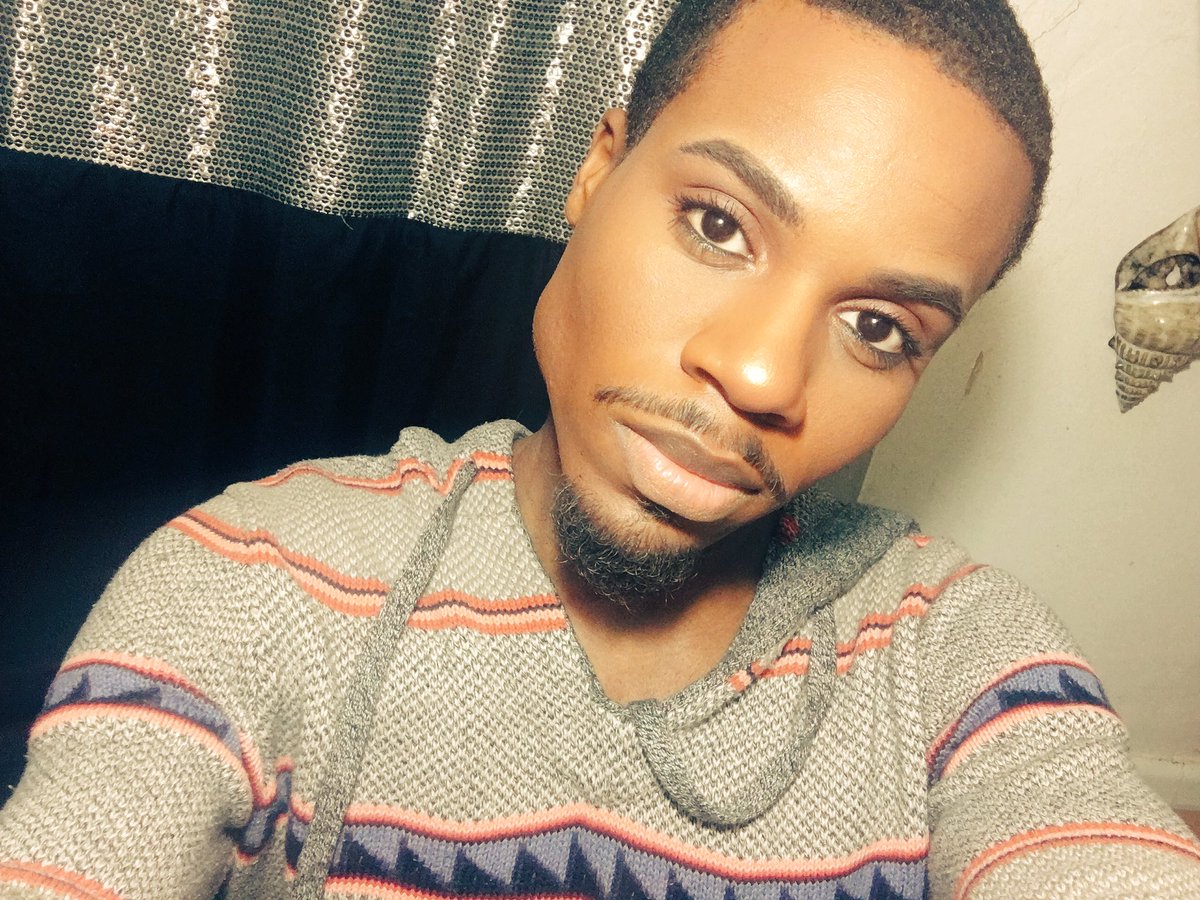 BryanPhase's tweet image. One more. #beat #makeup #blended #love #baltimore #mua #contour #highlight #mac #nyx #lancome #bennye #model #cute