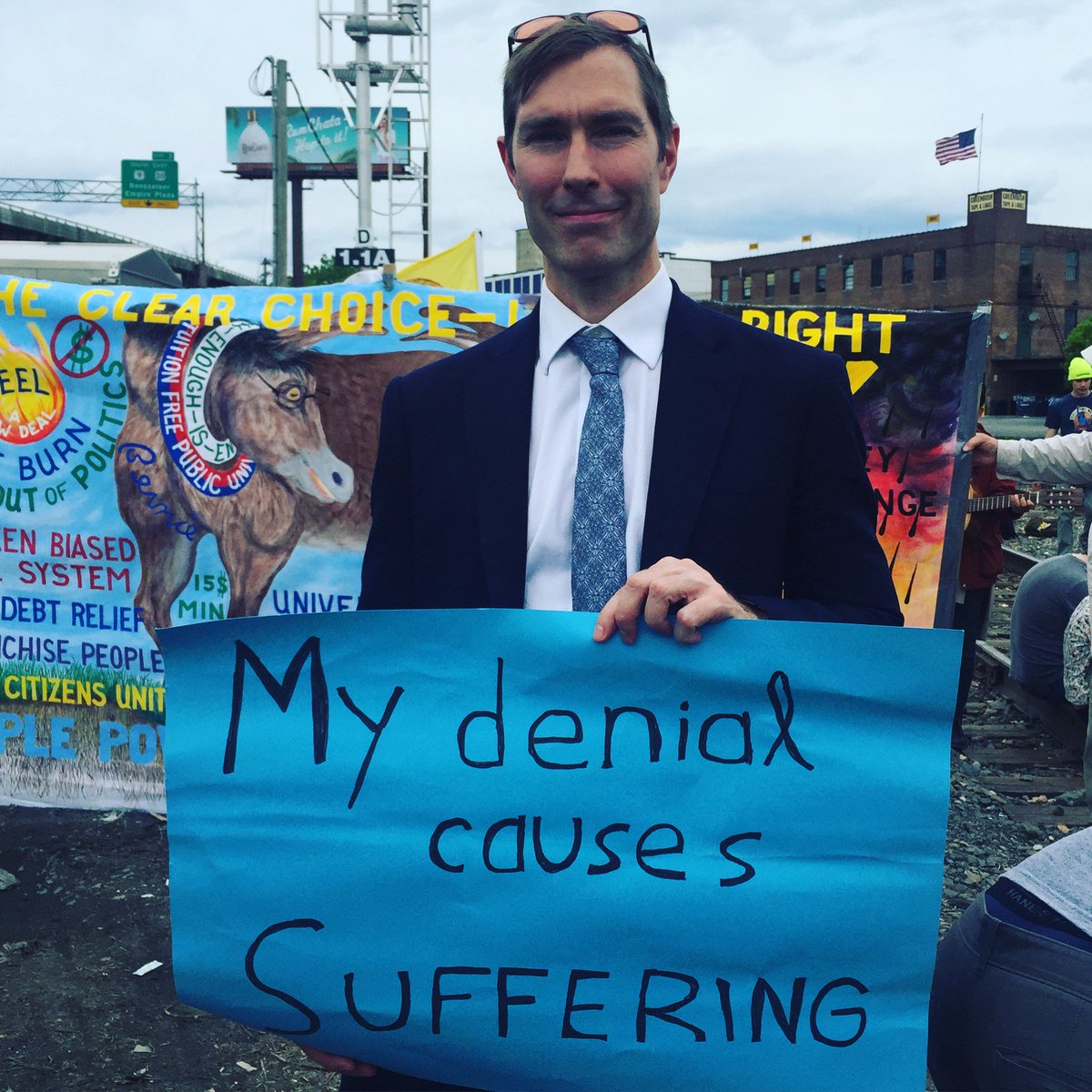 RebelsHandbook's tweet image. #Satire in action to demonstrate: #ClimateDenial slows #ClimateProgress. 
#WeWantChange #TakeMoneyOut #ActOnClimate