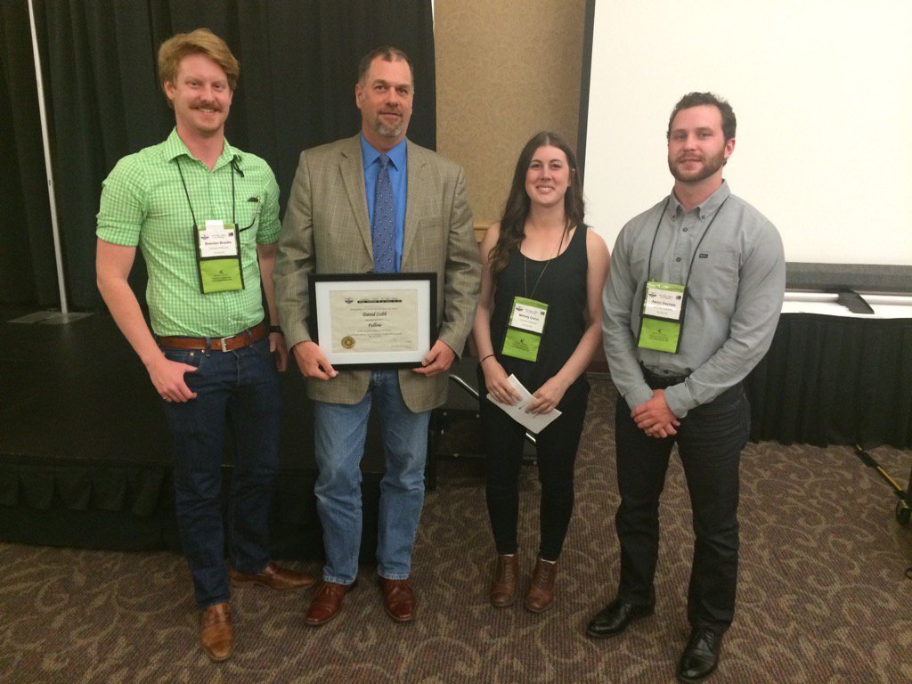 soilecologyUMan's tweet photo. David Lobb of UManitoba, latest Fellow of Canadian Society of Soil Science with his students #CSSS2016 @CSSS_Soils https://t.co/yr6uT4a7zP