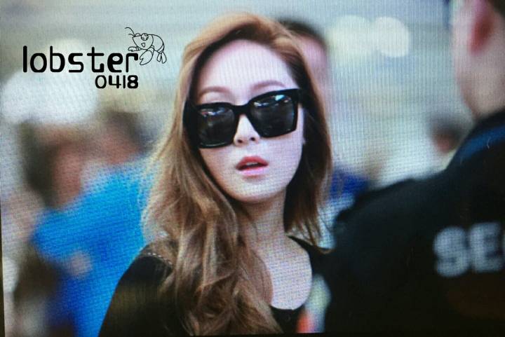 [PIC][19-05-2016]Jessica trở về Hàn Quốc vào trưa nay CiywsC_UYAA56jV