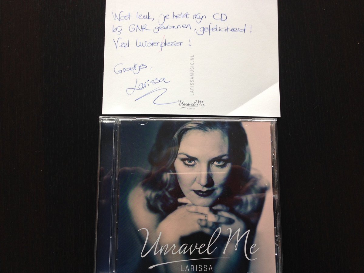 WillemijnB79's tweet photo. Wat een leuk #cadeautje door mijn brievenbus! Cd gewonnen bij @1008AM !Dat wordt vanmiddag nieuwe muziek ontdekken! https://t.co/7GfnIyI3B4