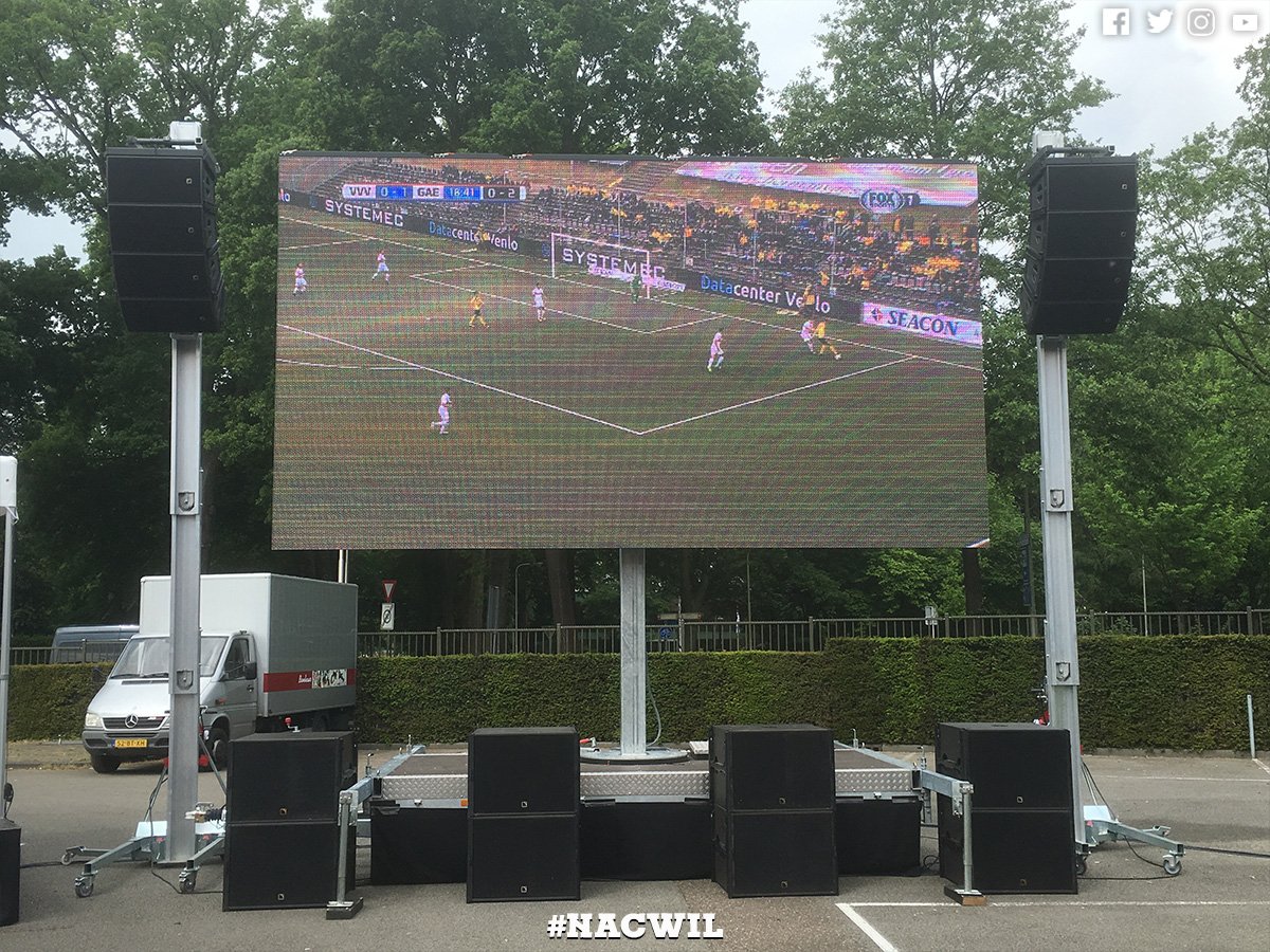 WillemII's tweet image. Het grote scherm staat! Jij komt vanavond toch ook? #nacwil