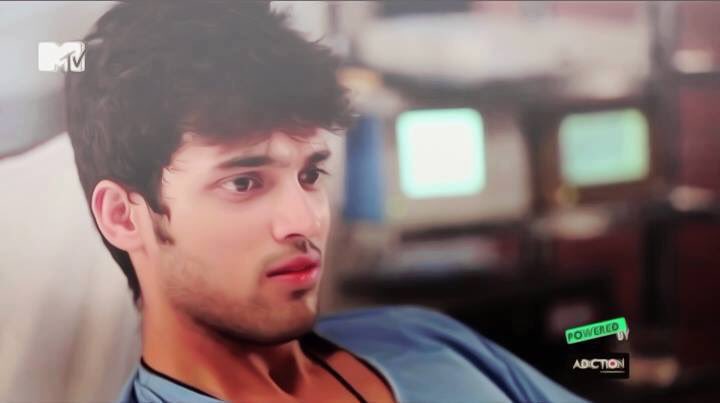Anaghaa_'s tweet photo. Messy Hair๐
His Eyes ๐
Those lips๐
#DroolDrool ๐๐ https://t.co/Qh7IN9LoUi