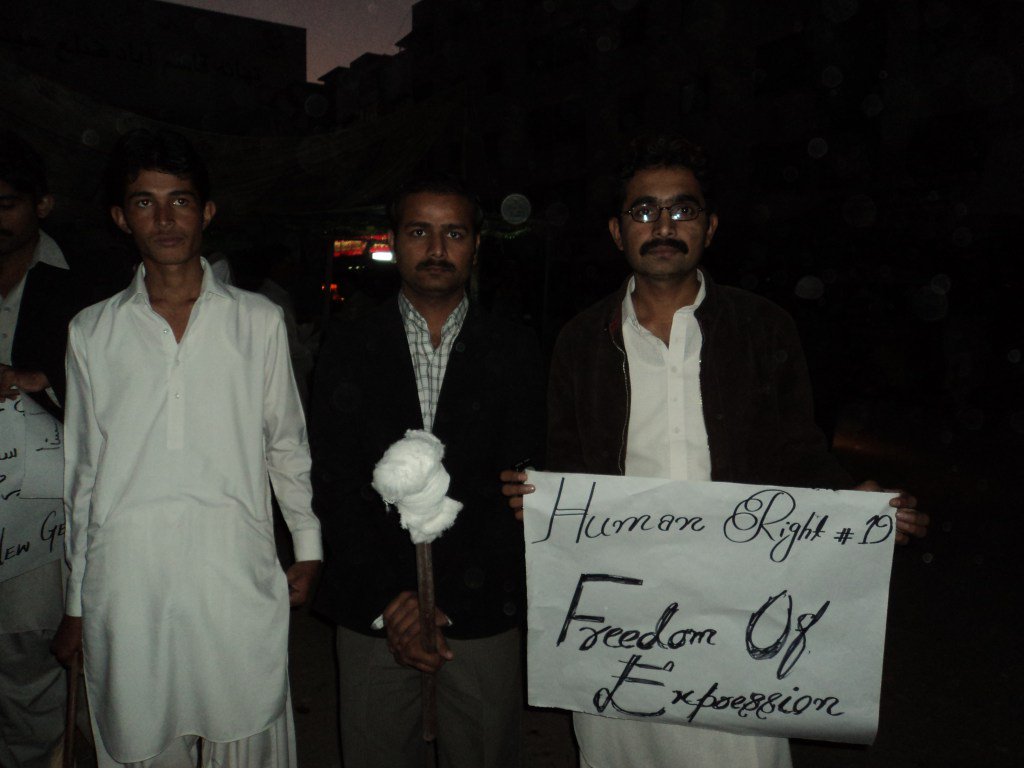 harish_chandar's tweet image. Raising voice for Freedom of Expression and Human Rights in a walk harishchandar.wordpress.com/2009/12/10/rai…