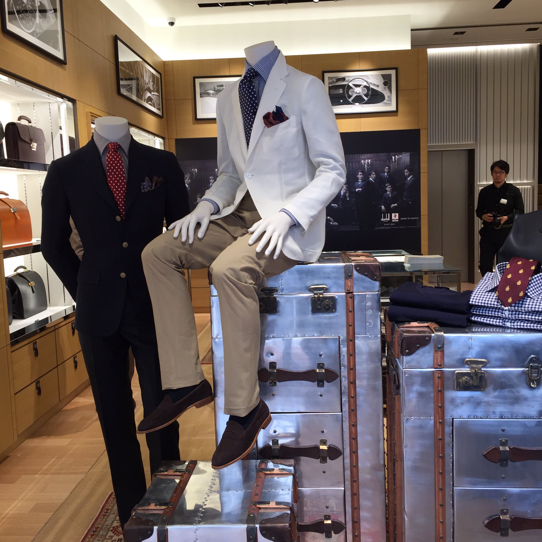 八巻富美子 大阪 心斎橋にオープンしたばかりの ダンヒル心斎橋店におじゃましてきました Dunhill Osaka T Co I5p7qccjcr Twitter